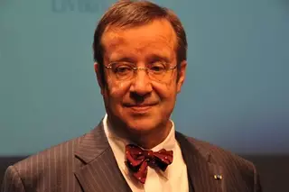 Президент Эстонии прервал интервью в прямом эфире из-за ошибки журналиста