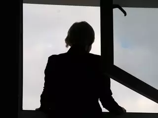 Секретарь районного суда в Актюбинской области погибла после падения из окна