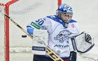 "Барыс" уступил "Металлургу" по буллитам