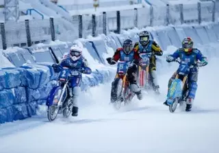 ЧМ по спидвею в Алматы: Победителем первого дня стал российский гонщик