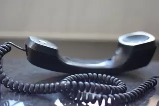 Не успевшая снять номер женщина сообщила о взрывном устройстве в гостинице в Караганде