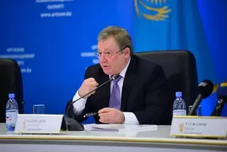 Инициатор досрочных выборов предложит "Нур Отану" выдвинуть кандидатуру Назарбаева