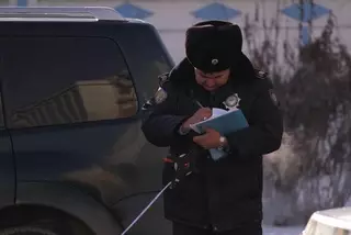 Назарбаев: Казахстанские полицейские не должны бояться штрафовать министров