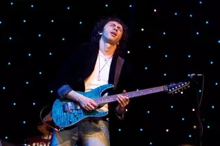 Казахстанский гитарист принимает участие в Guitar Solo Contest 2015