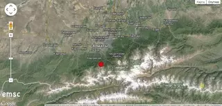 В Алматы проверяют здания на наличие повреждений после сильного землетрясения