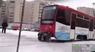 Трамвайных хулиганов ищет полиция в Павлодаре