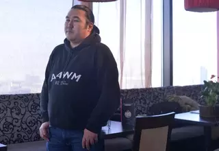 Радик Тюлюш проводит мастер-класс по горловому пению для казахстанских музыкантов