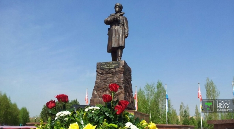 Памятник Ивану Панфилову в Астане. Фото Асель Сатаева. 