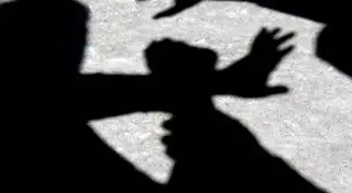 Ограбление школьника: Трое мужчин вывезли мальчика на окраину села и отняли одежду