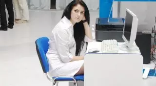 В Казахстане медсестрам передадут часть полномочий врачей