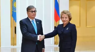 Касым-Жомарт Токаев провел переговоры с Валентиной Матвиенко