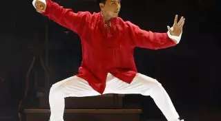 Китайский актер сломал палец Майку Тайсону