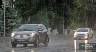 Штормовое предупреждение объявлено в Алматы