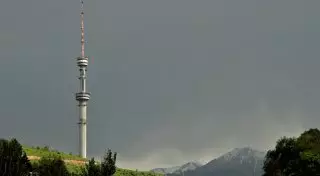 В Алматы прошел град