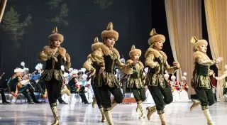 В Астрахани прошел концерт мастеров искусств из Казахстана