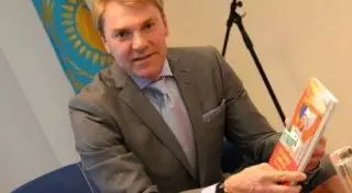 Владимир Смирнов покинул пост главы ППСК "Астана"