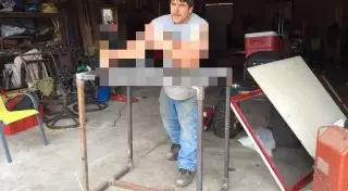 Джефф Дейб и его огромные руки