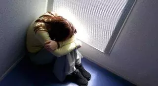 Подростковый суицид: Лишь 3 процента девушек в Казахстане обращаются к психологам