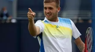 Теннисиста оштрафовали за недостаток старания на "Уимблдоне"