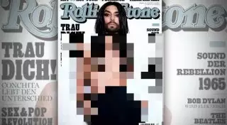 Кончита Вурст показала грудь