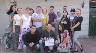 Актеры сериала "Право на мечту" посетили "SOS Детская деревня" в Алматы