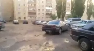 Курьезное ДТП в Павлодаре сняли на камеру