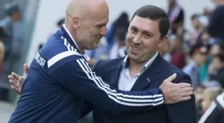 Футбольный клуб "Актобе" покинул Владимир Газзаев