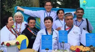 Казахстанские кулинары победили на фестивале сладостей в Азербайджане