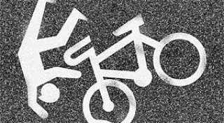 Велосипедистов Астаны штрафуют за скоростную езду в парковой зоне