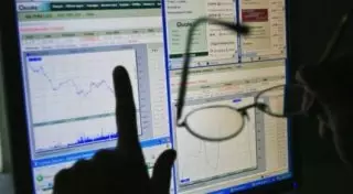 10 процентов акций "КазМунайГаза" проданы на KASE