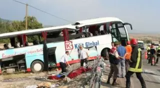 ДТП в Турции: МИД назвал имена находившихся в автобусе казахстанцев