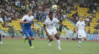 Нигерийский форвард "Тараза" обвинил в расизме игрока "Кайсара"