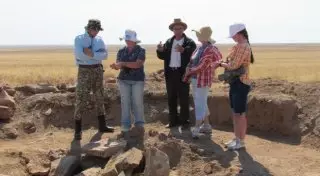 В Казахстане найдены загадочные курганы со скелетами без голов