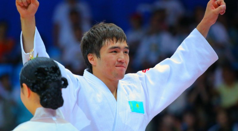 Елдос Сметов. Фото с сайта fdk.kz.