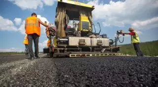 46 тонн асфальта украли при строительстве трассы Алматы - Усть-Каменогорск