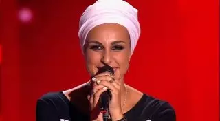 Певица из Караганды прошла в шоу "Голос" в России