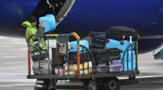 Работники аэропорта Павлодара подозреваются в краже мобильных телефонов