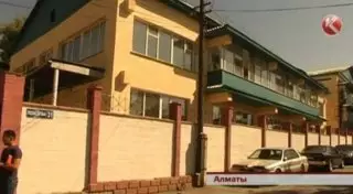 Душевнобольных детей оставили в палатах во время ремонта в специнтернате в Алматы