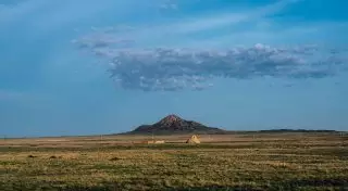 Назарбаев настаивает на придании Казахстану второго имени