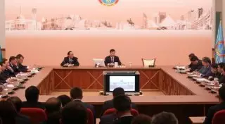 Джаксыбеков обязал подчиненных отчитываться за каждое обращение от астанчан