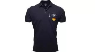 Казахстанец выпустил футболки с эмблемой казахских родов