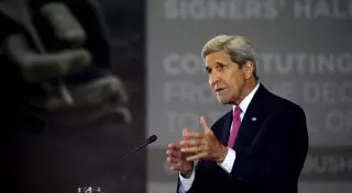 Джон Керри похвалил алматинские яблоки