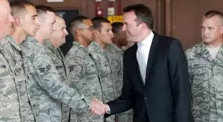 Обама предложил открытому гею командовать американской армией