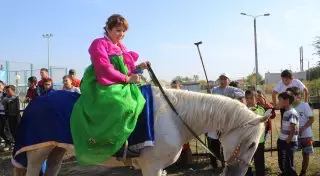 Конный поход с участием инвалидов-колясочников прошел в Уральске