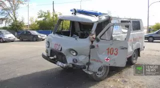 "Скорая помощь" попала в ДТП в Кокшетау