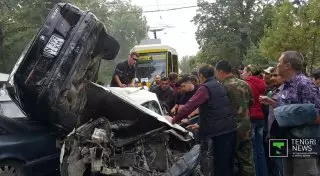 Снесший 17 авто во время ДТП в Алматы трамвай сняли с тормоза по просьбе полиции