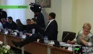 Журналисты припомнили новому вице-спикеру Мажилиса его прыжок через стол