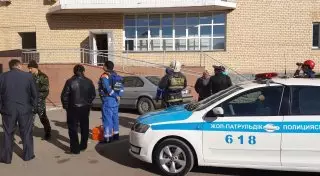 Нетрезвые девушки устроили переполох в ЖК Астаны