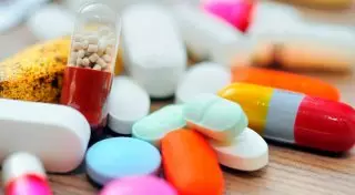 Начался закуп лекарств и медизделий для больниц на 2016 год