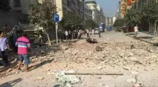 Серия мощных взрывов прогремела на юге Китая